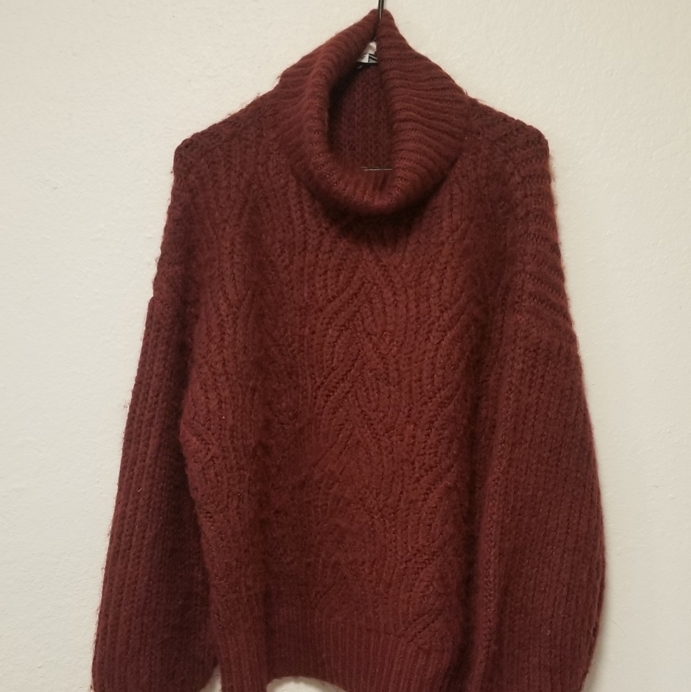 Super comfy M sweater